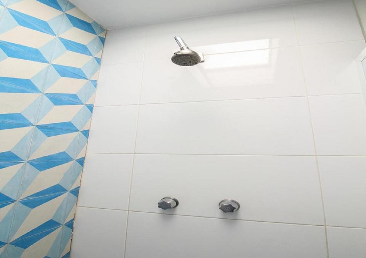 Hostal Nacional By Rotamundos Guadalajara Bagian luar foto